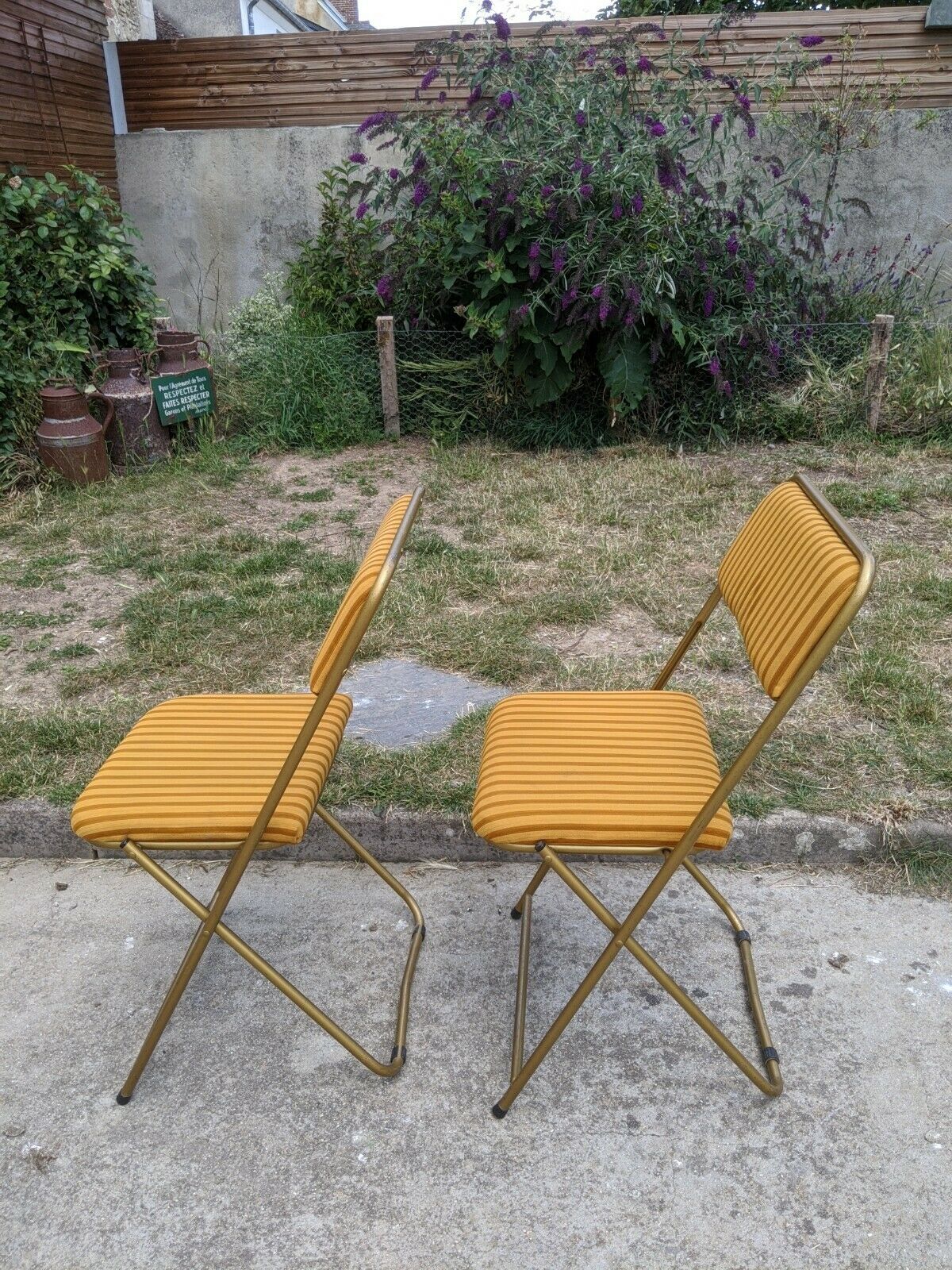 Duo of vintage lafuma foldable chairs