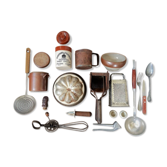 18 Food photography props. Rustic/primitive kitchen utensils