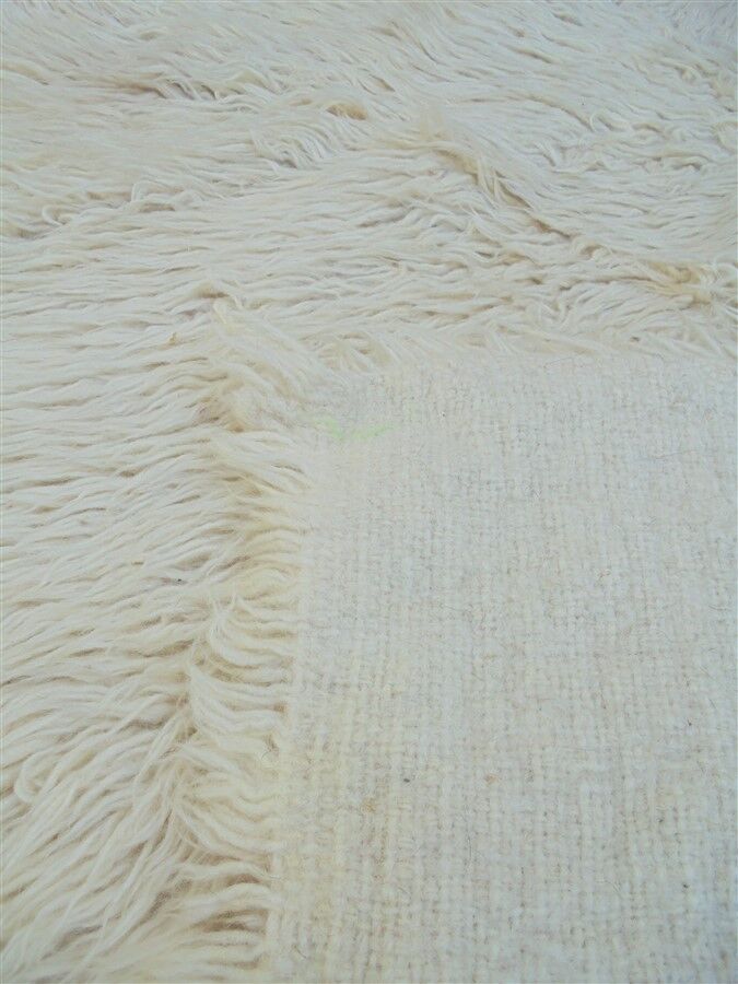 Wool carpet 100x160cm
