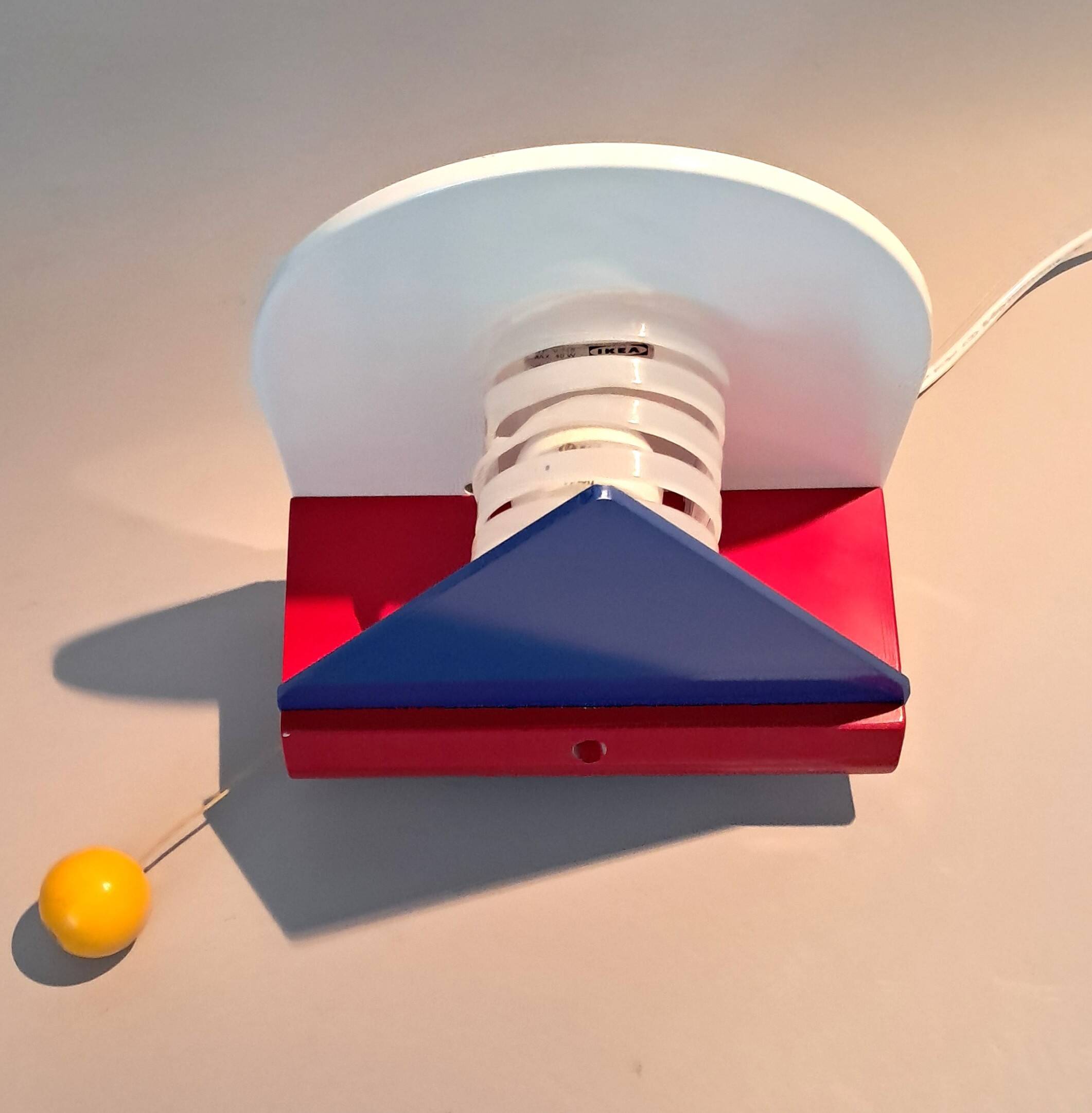 Memphis-style wall lamp from Ikea, vintage, by Ettore Sottsass, 1980.