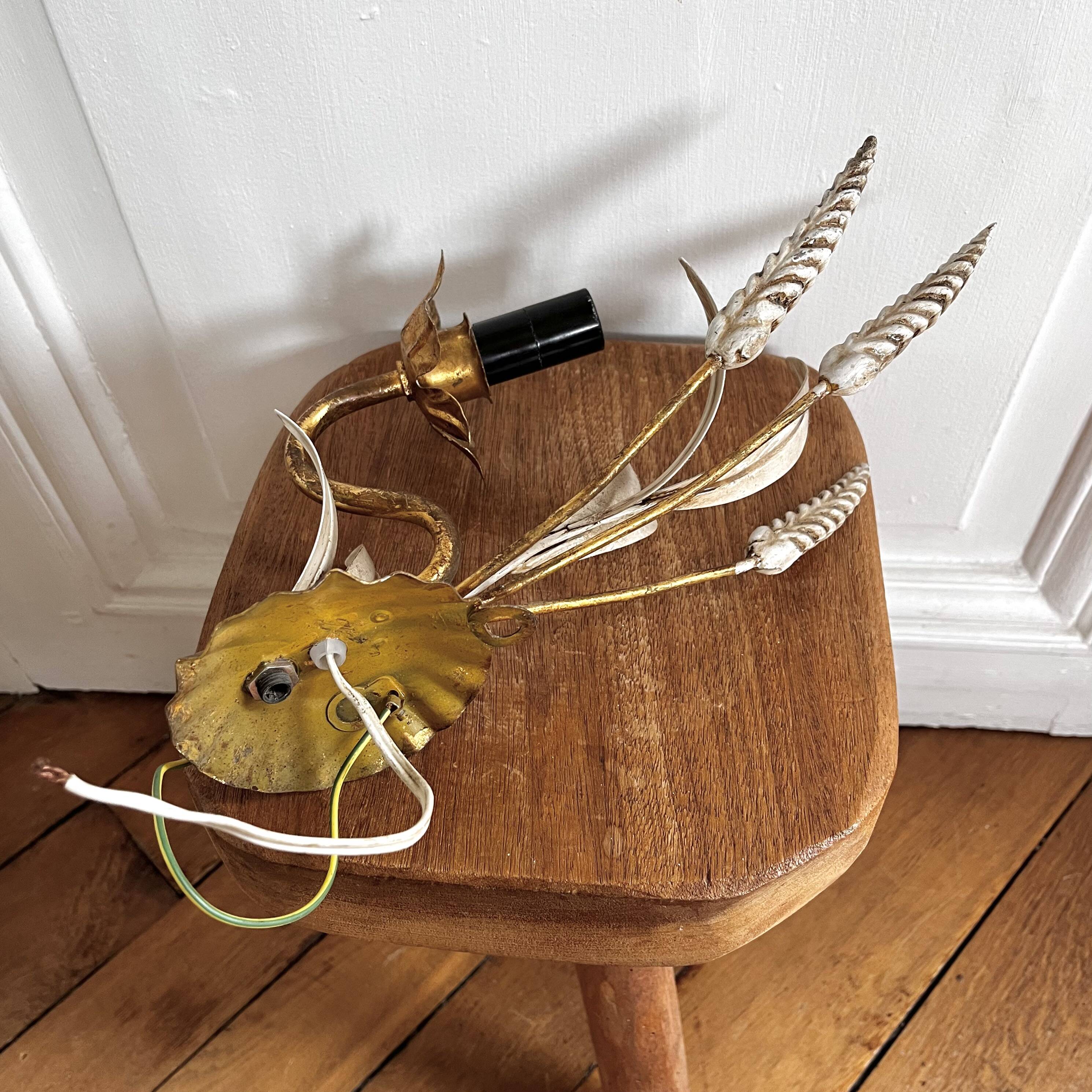 Golden wheat ear wall light