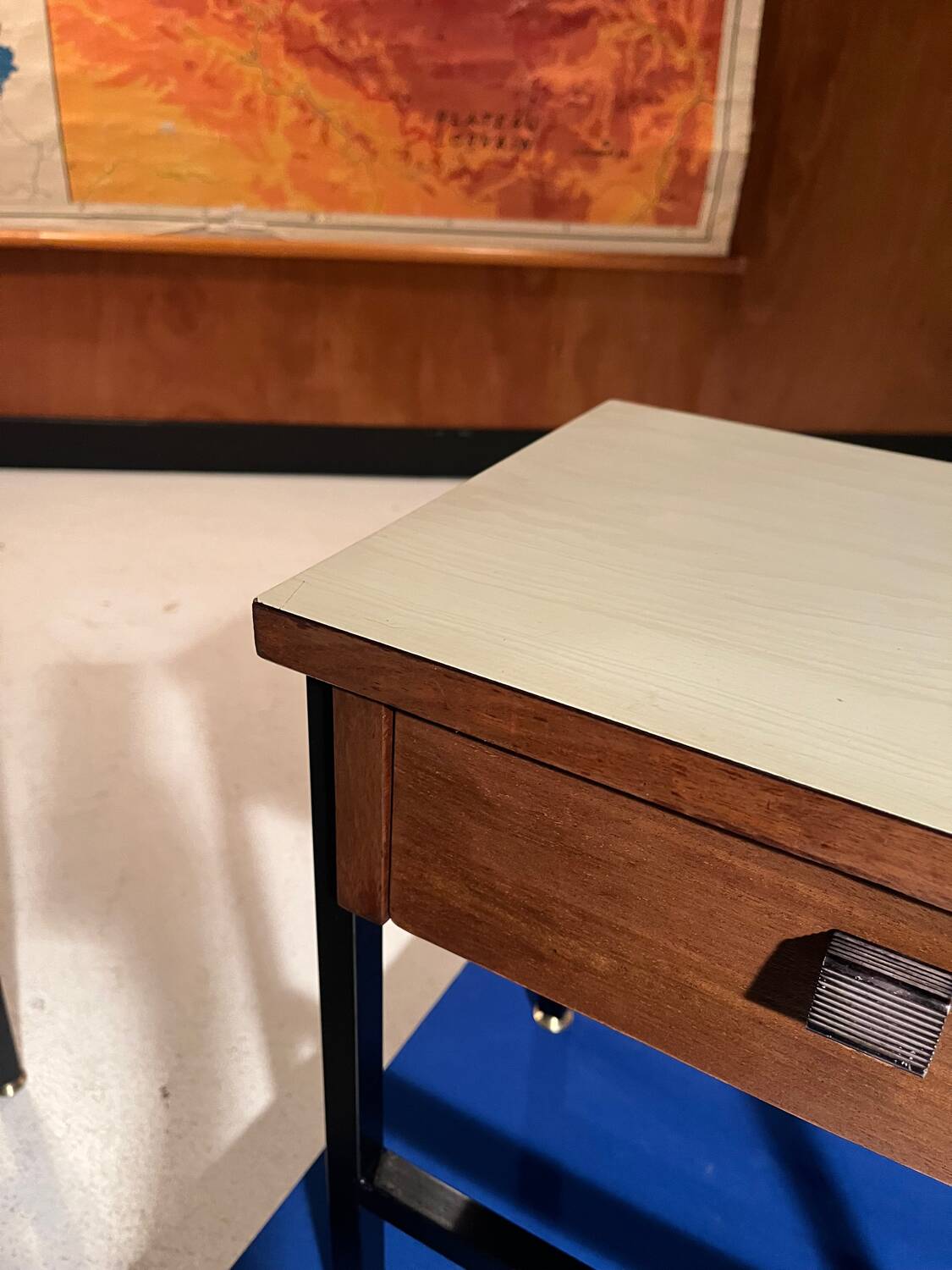 Paire de tables de chevets vintage 1950