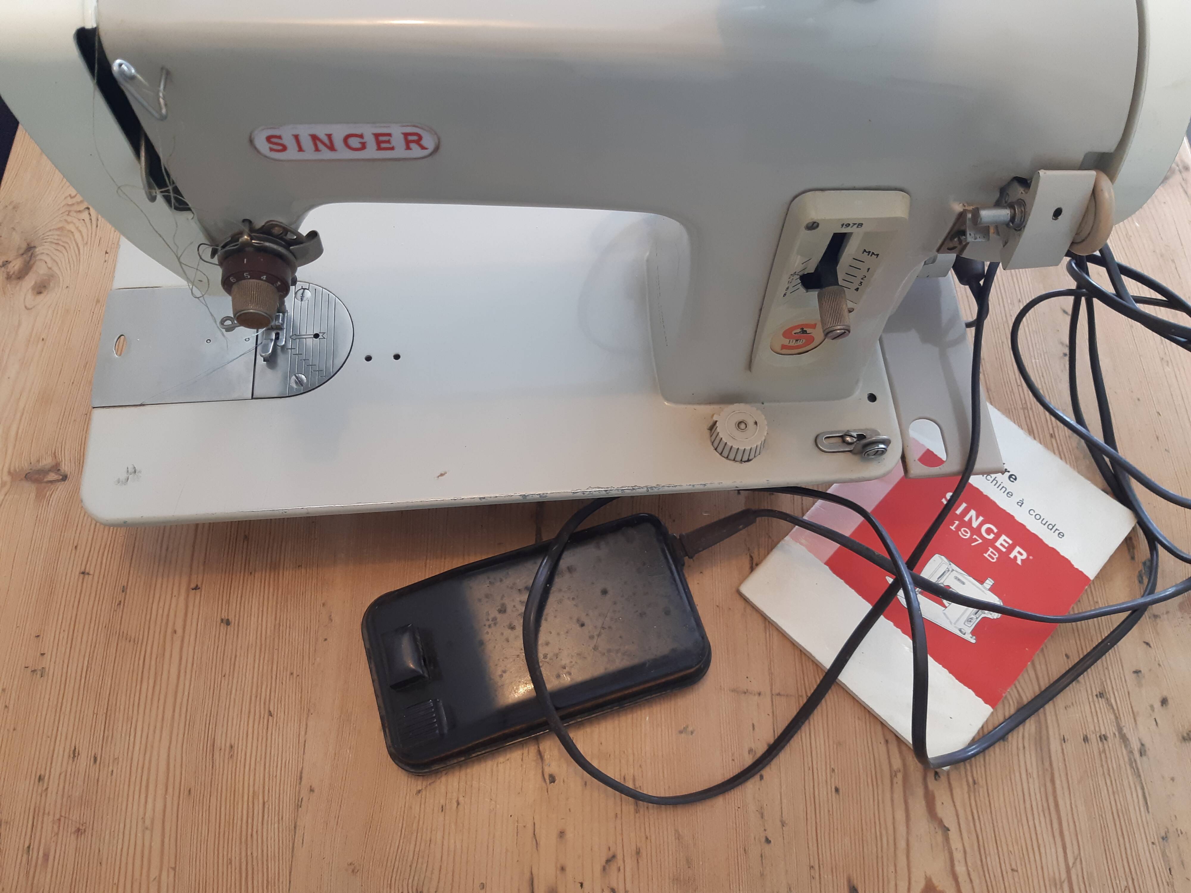 Singer sewing machine