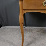 Small desk in apple and cherry wood, Louis XV – XVIII century.