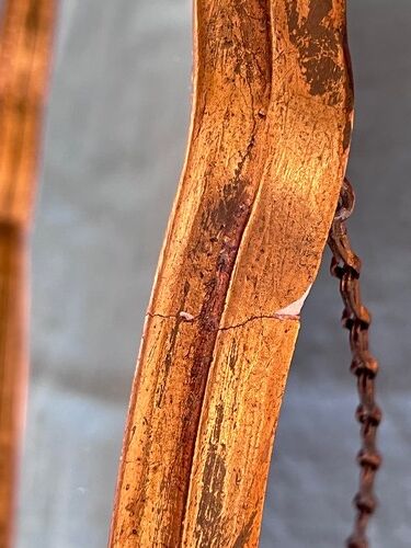Baroque mirror in wood and gold patina