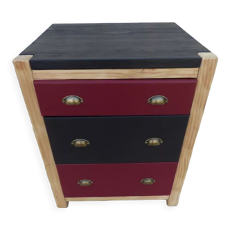 Commode en pin massif trois tiroirs simili cuir