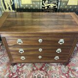 Commode en noyer époque Restauration
