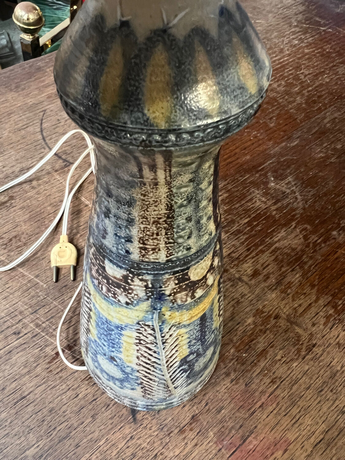 Magnificent vintage lamp signed by Jean-Claude Courjault.