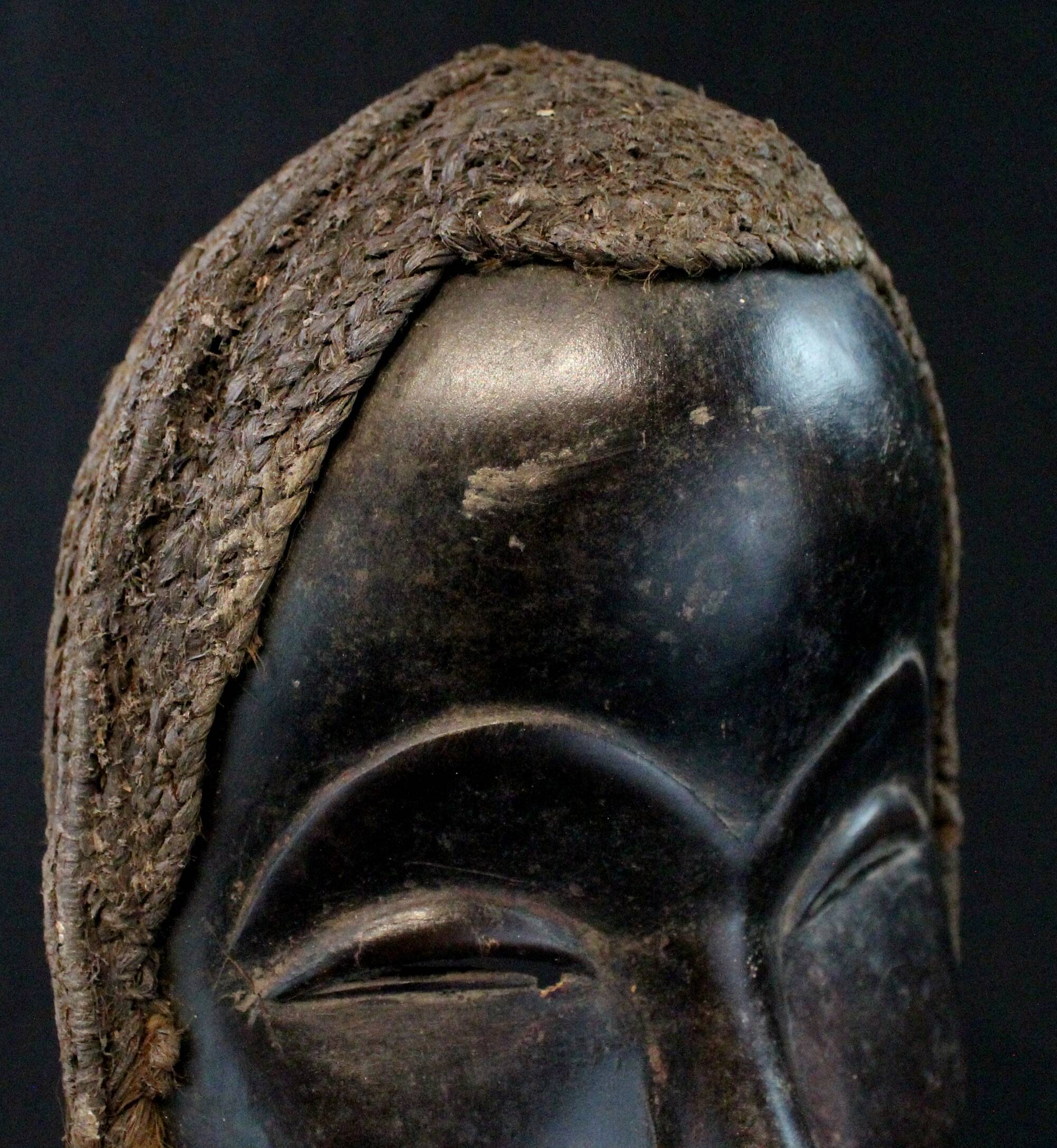 Dan Running Mask - African Art - Ivory Coast - 23 cm