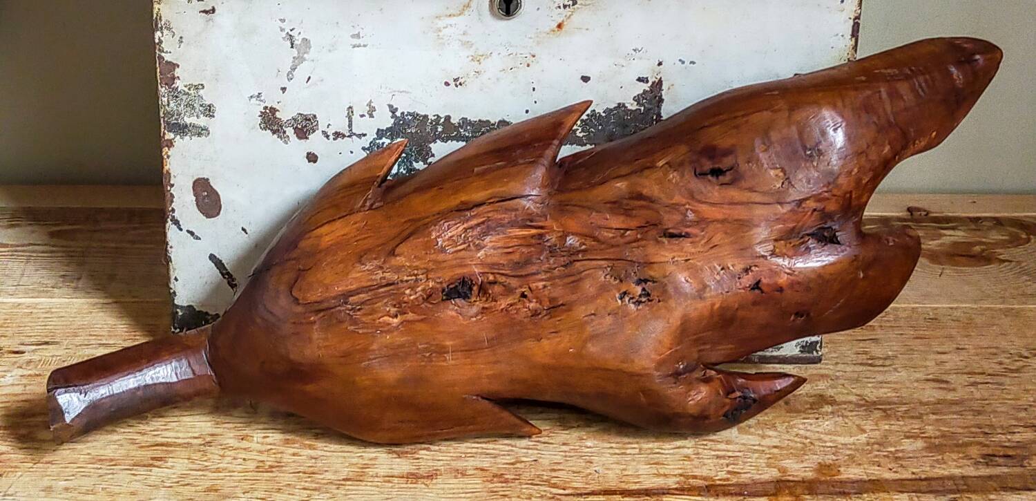 Antique XXL carved solid wood leaf cutter