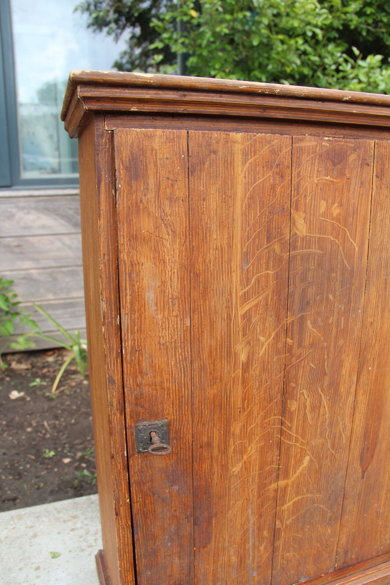 Workshop pharmacy furniture