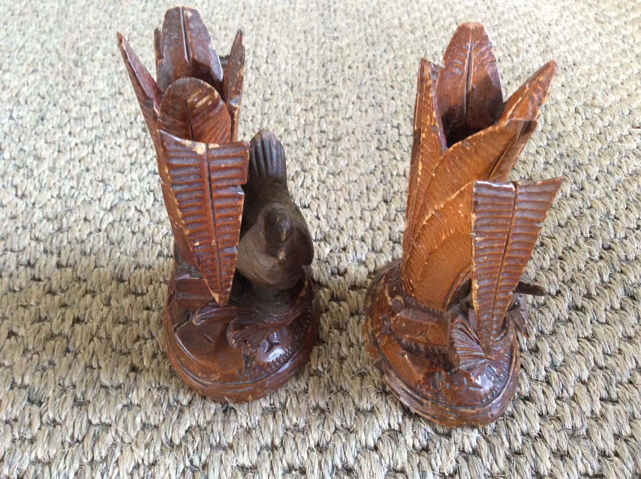 2 bougeoirs en bois