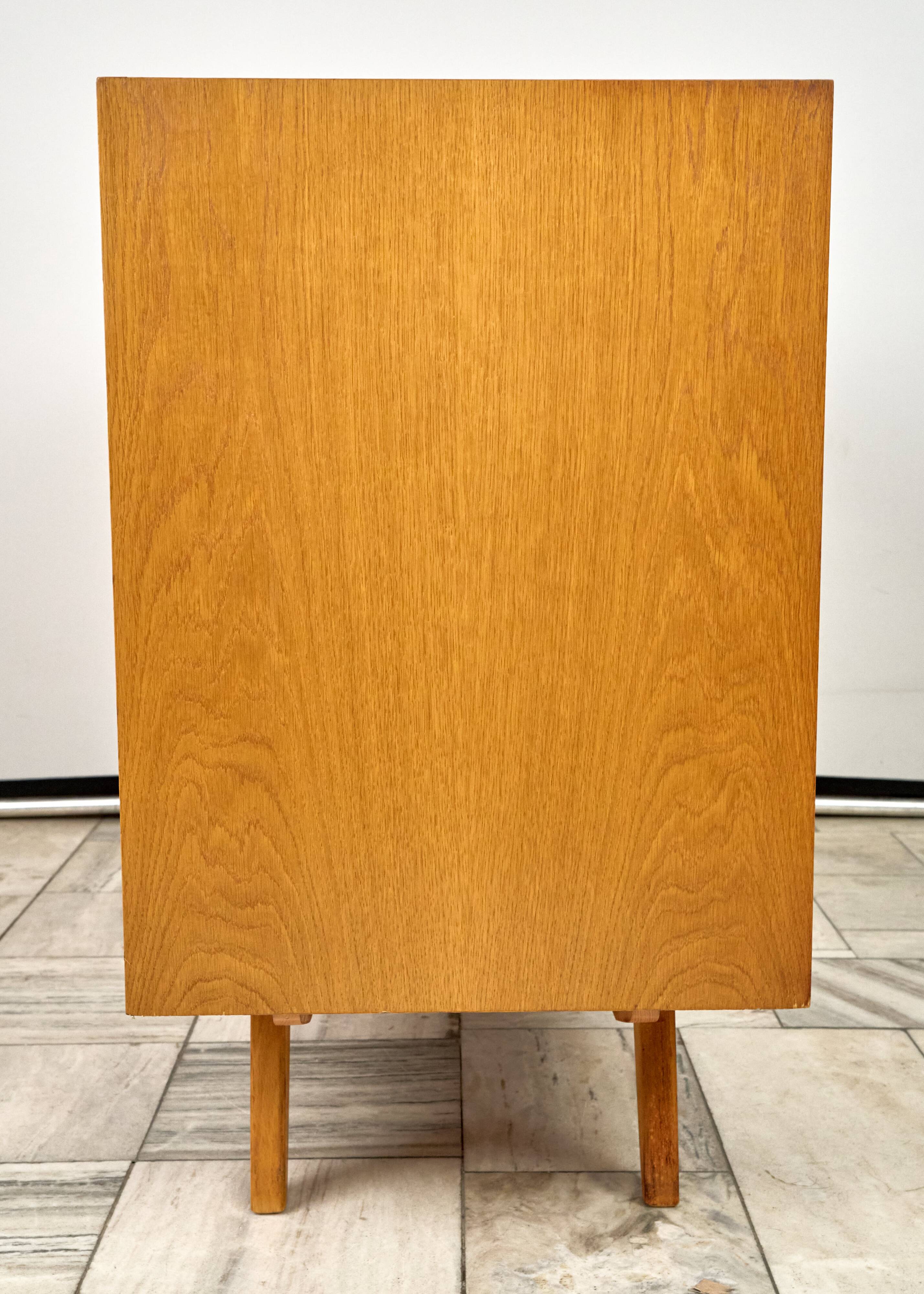 Vintage Sideboard U-458 by Jiří Jiroutek for Interiér Praha, 1960s