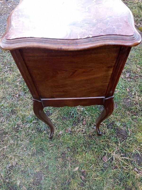 Table de chevet en bois et marbre