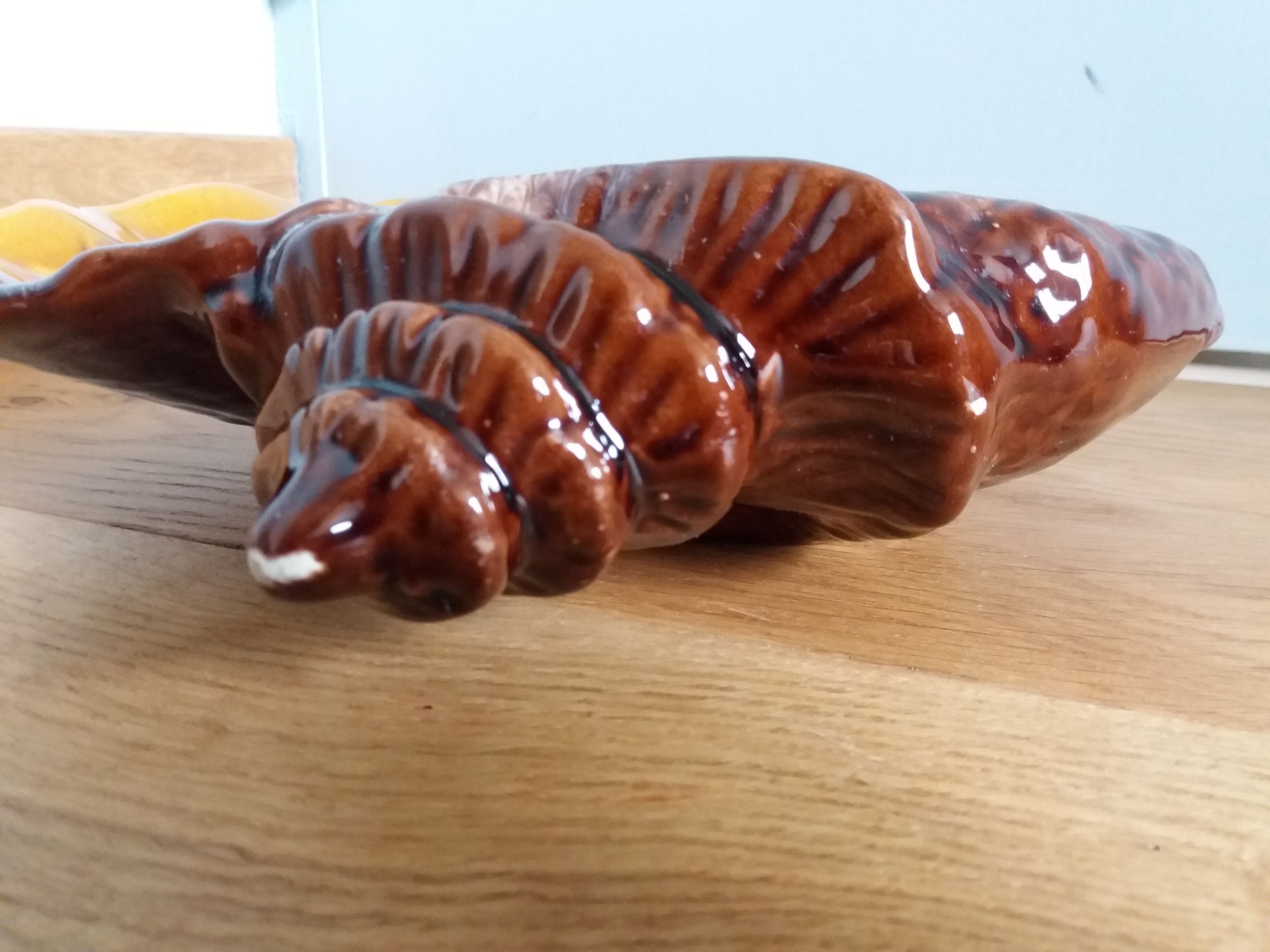 Empty shell ceramic pocket from vallauris