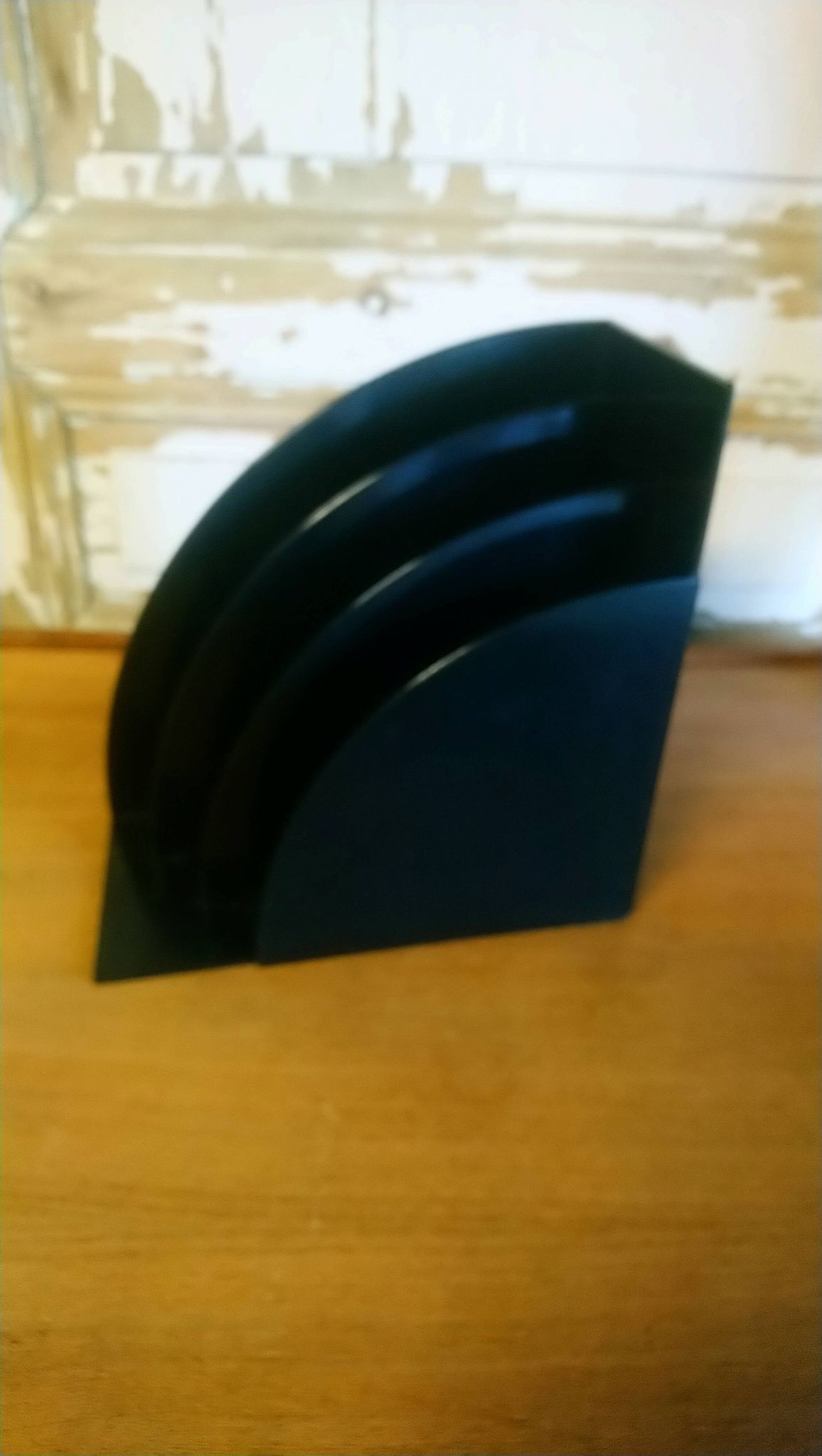 Porte vinyles "Crayonne" en plastique vers 70/80