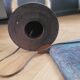 Grande lampe vintage pied bois abat-jour laine bouclettes - Ref 1025