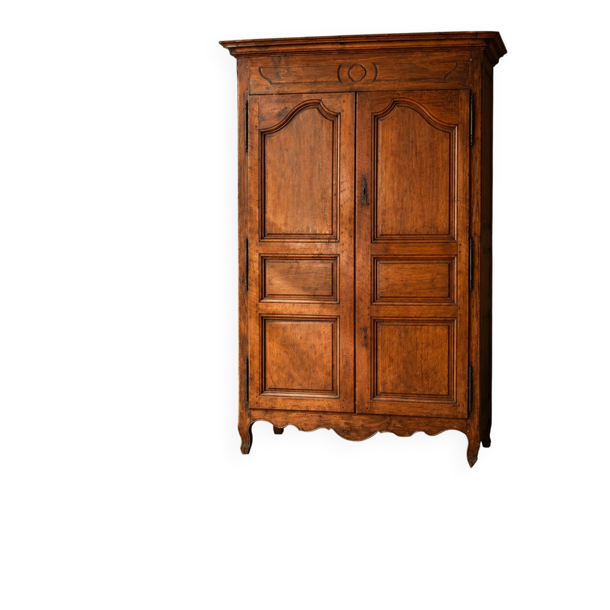 Antique Louis XIV wardrobe in solid cherry – Late 18th century – At