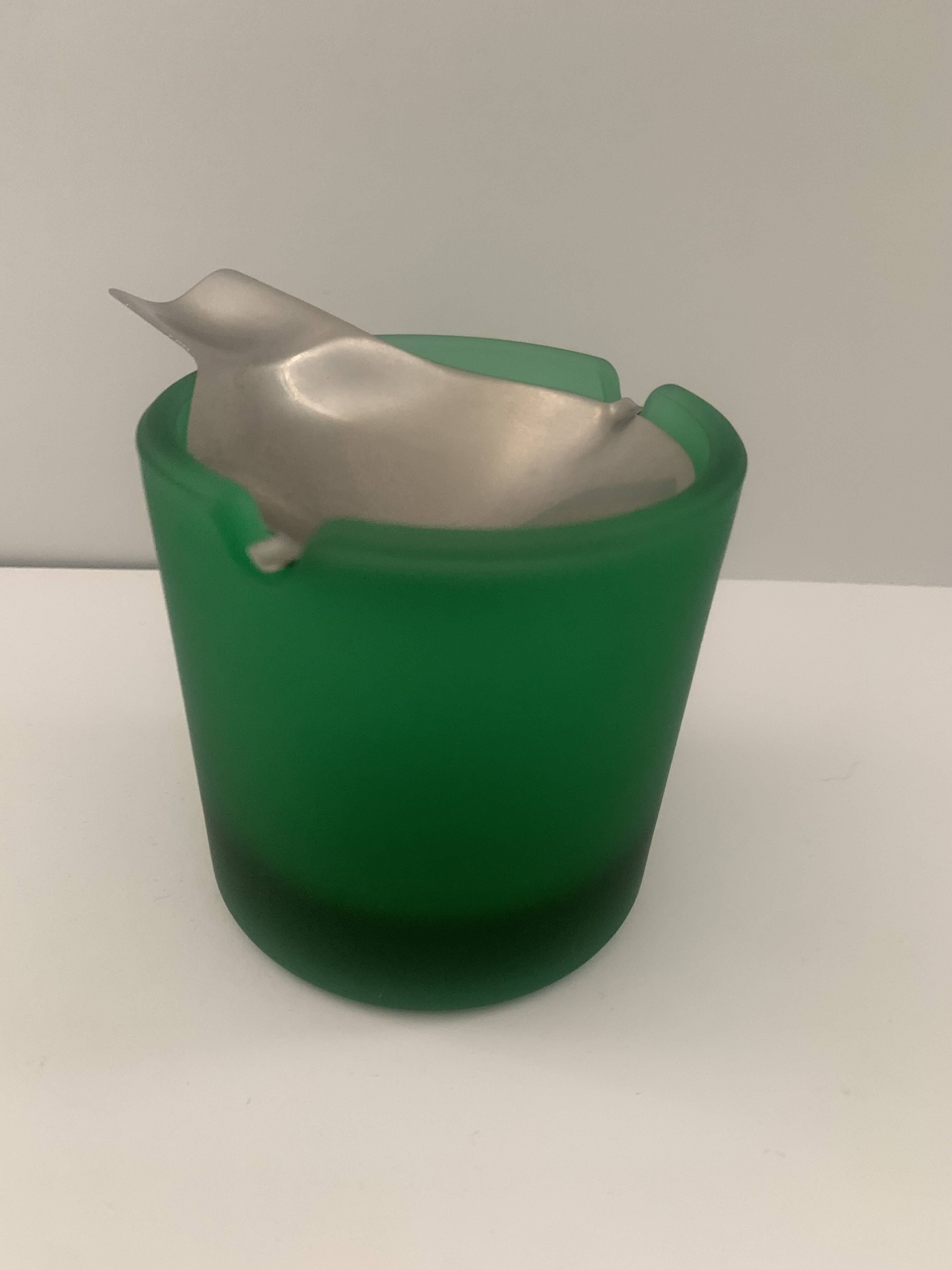 cendrier basculant modèle 504 avec insert en Cromargan de WMF