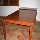 Table folding