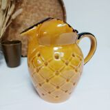 Pichet mireille, Poët Laval