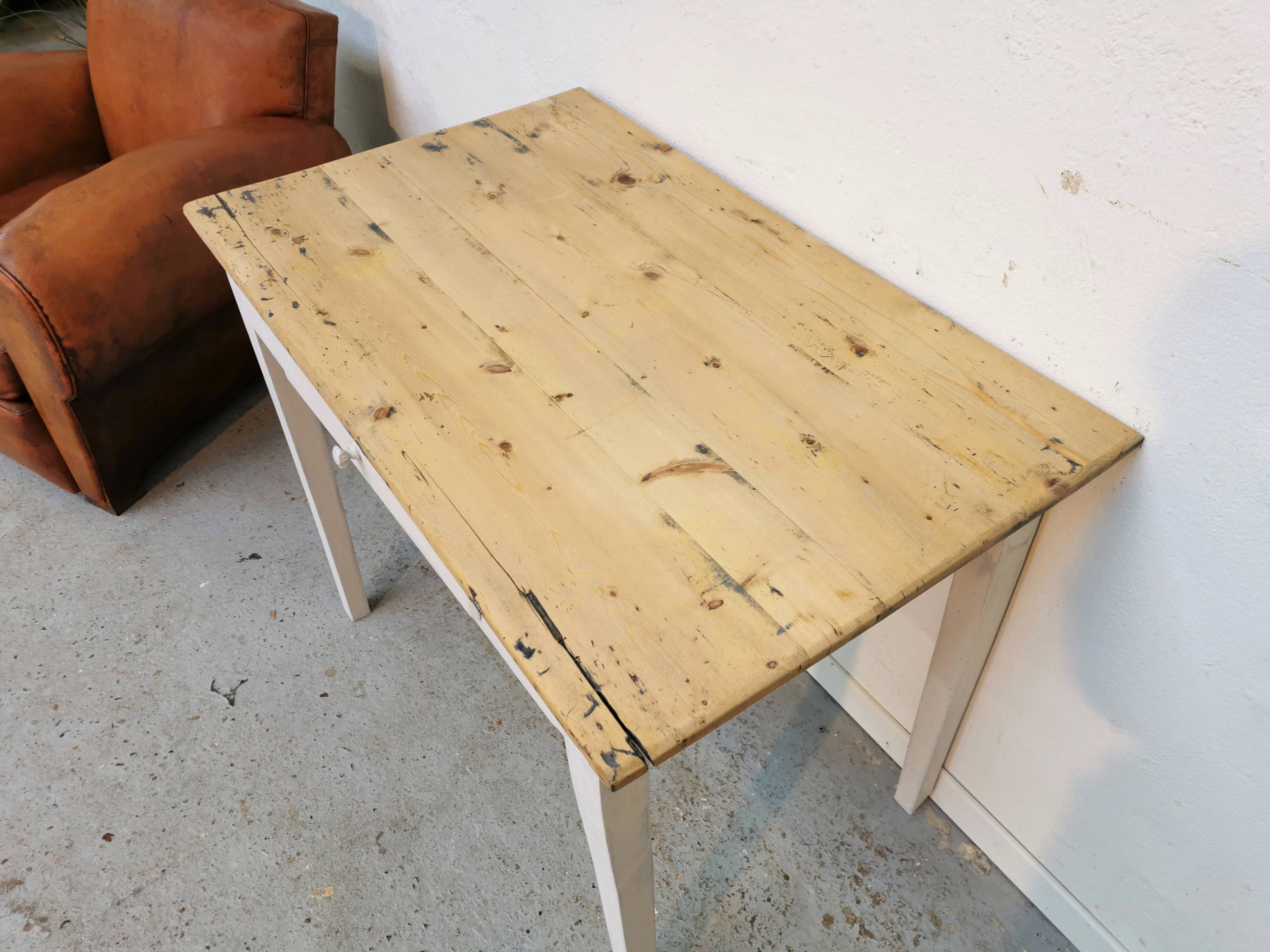 Table de ferme vintage