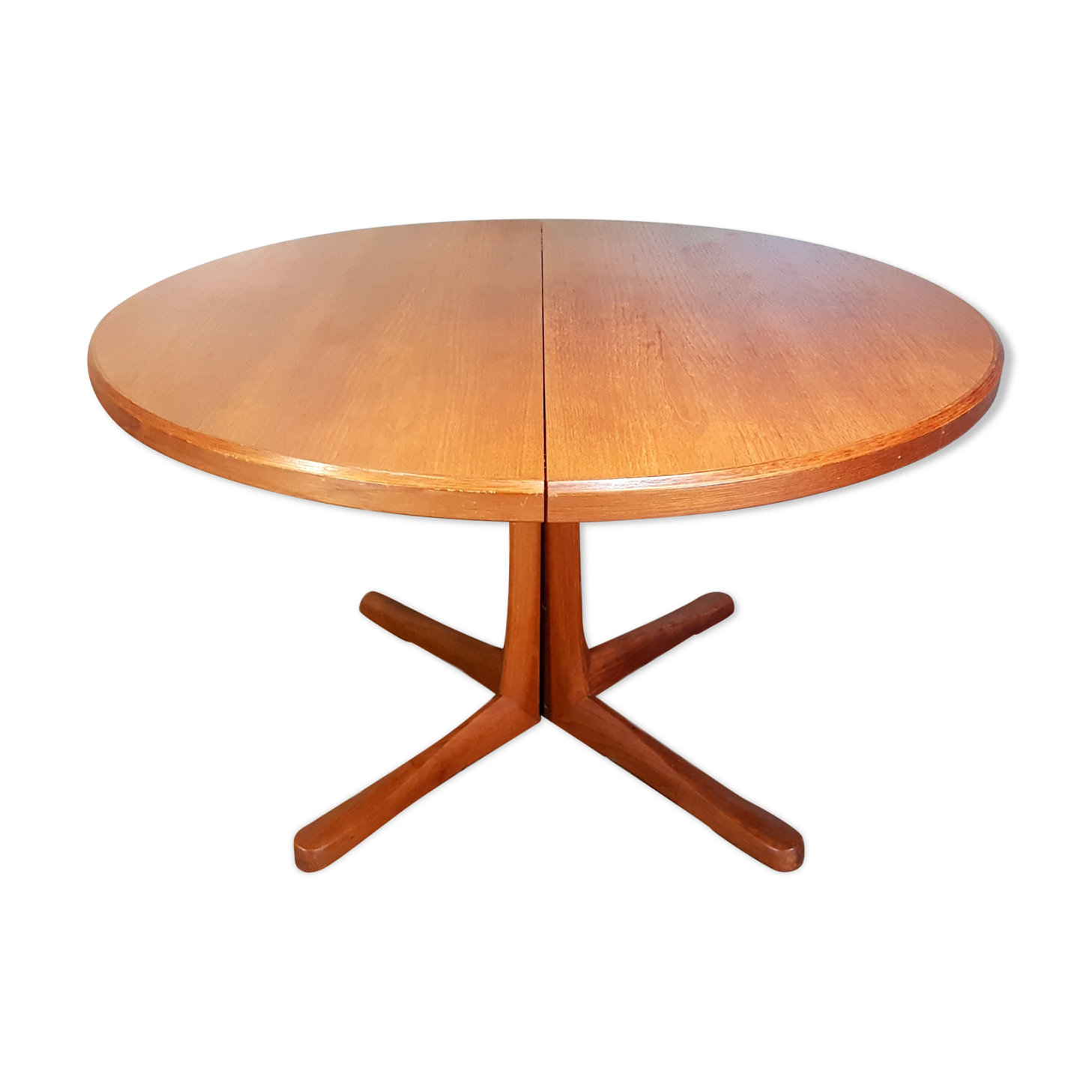 Vintage extending dining table from Mcintosh