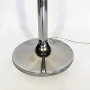 Lampadaire chromé 3 globes soufflés en verre de murano