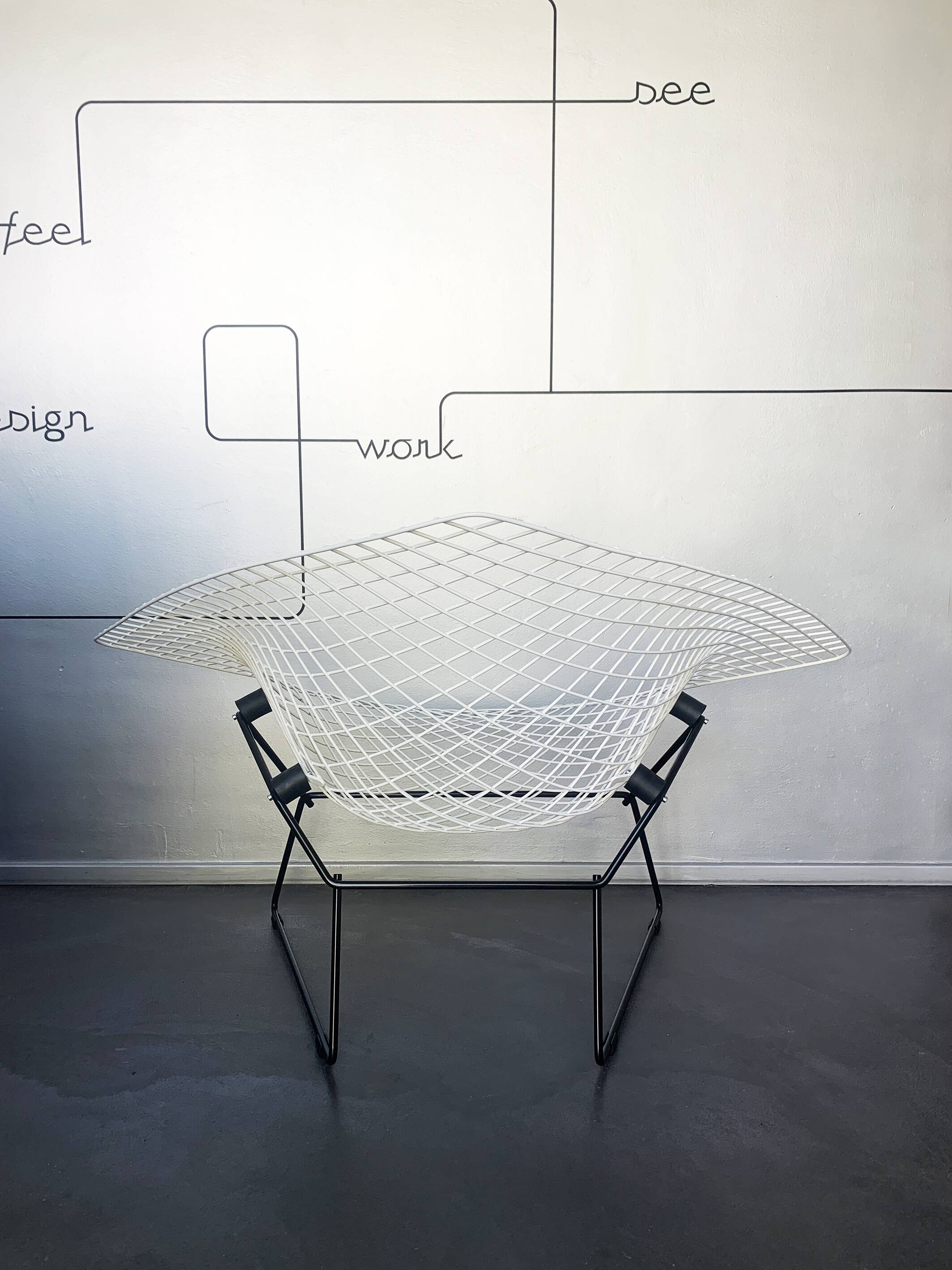 Big Diamond armchair, Harry Bertoia for Knoll International, 1950s-60s, restored