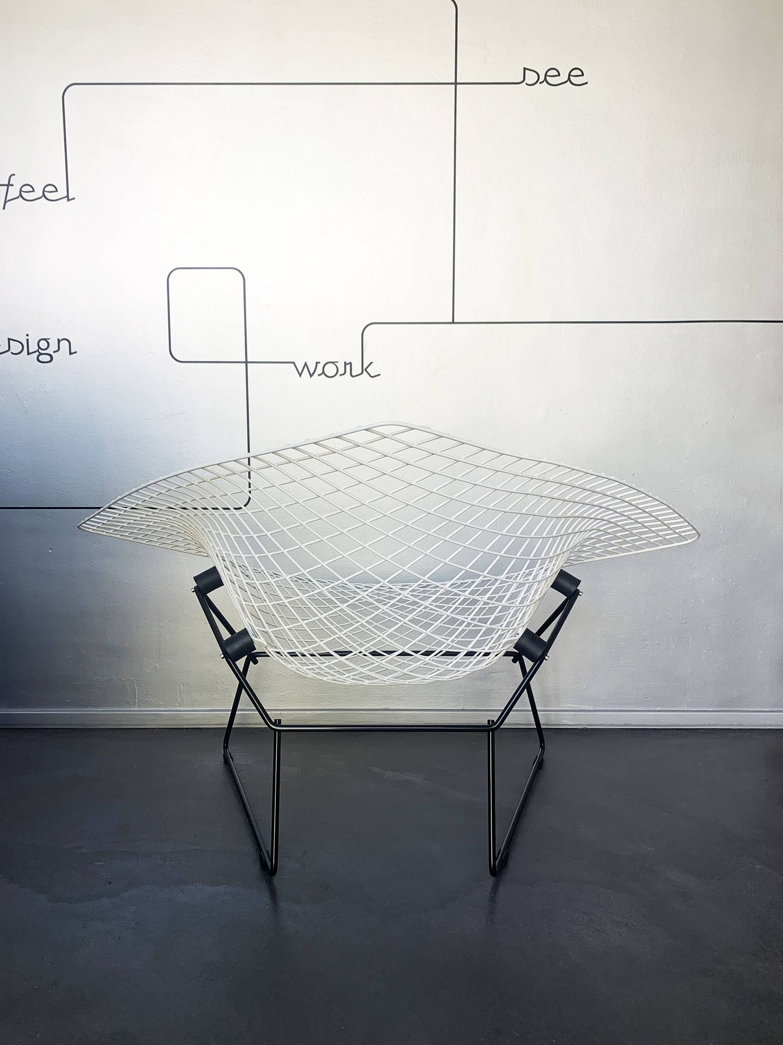 Big Diamond armchair, Harry Bertoia for Knoll International, 1950s-60s, restored