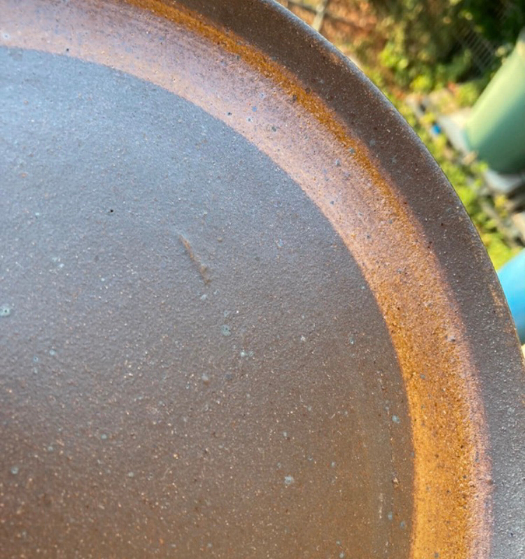 Raw organic flat plates Gre du Marais
