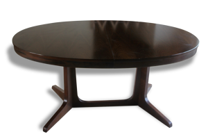 Table de salle à manger scandinave