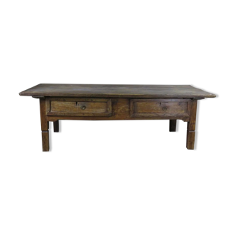 Table basse rustique à deux tirroirs en ceinture