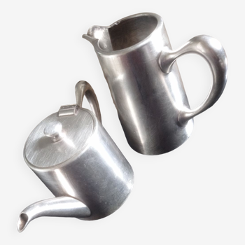 Milk jug and coffee maker in silver metal Christofle