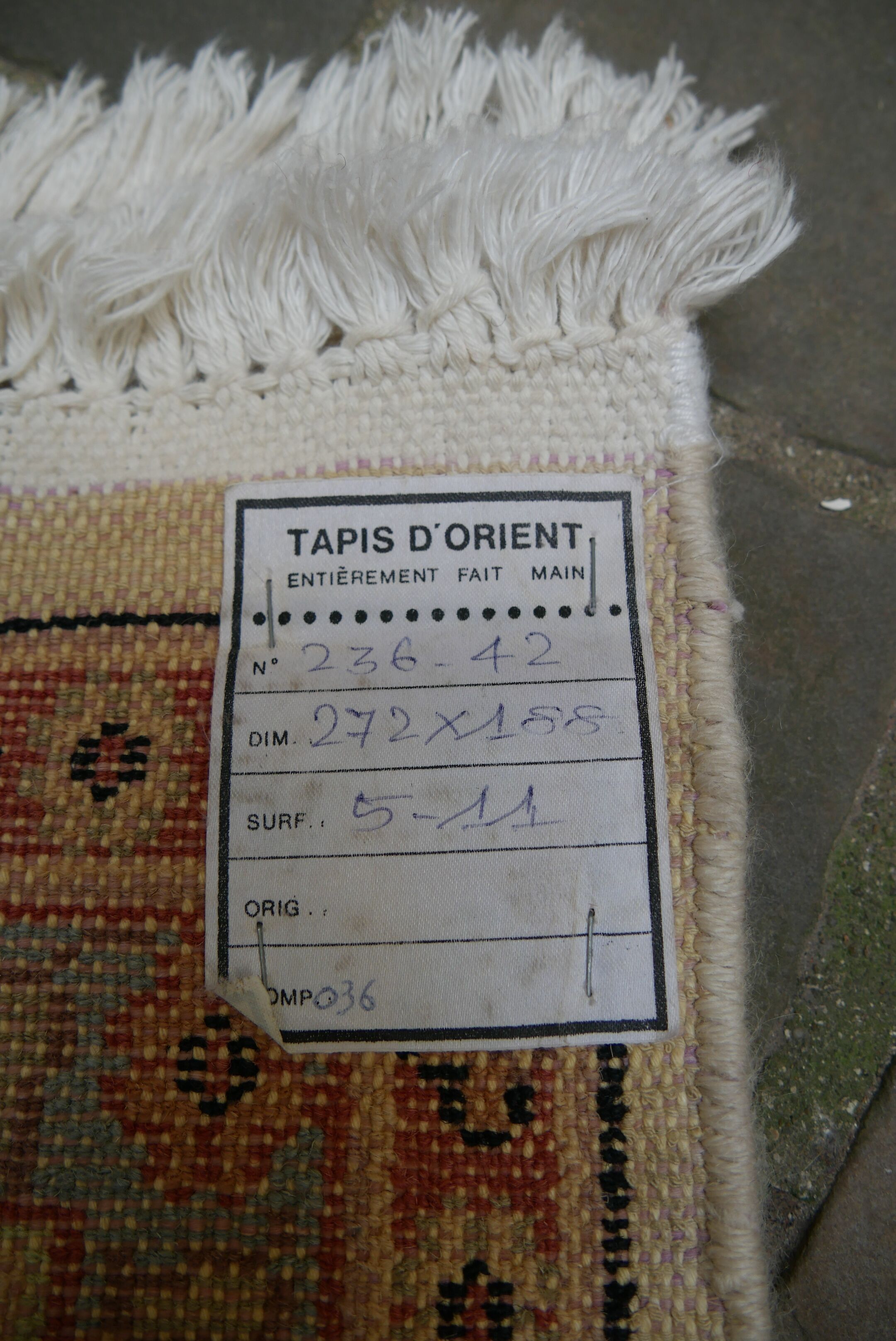 Pakistan Handmade Oriental Carpet 2.72 x 1.88 m