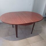 Butterfly extension teak round table