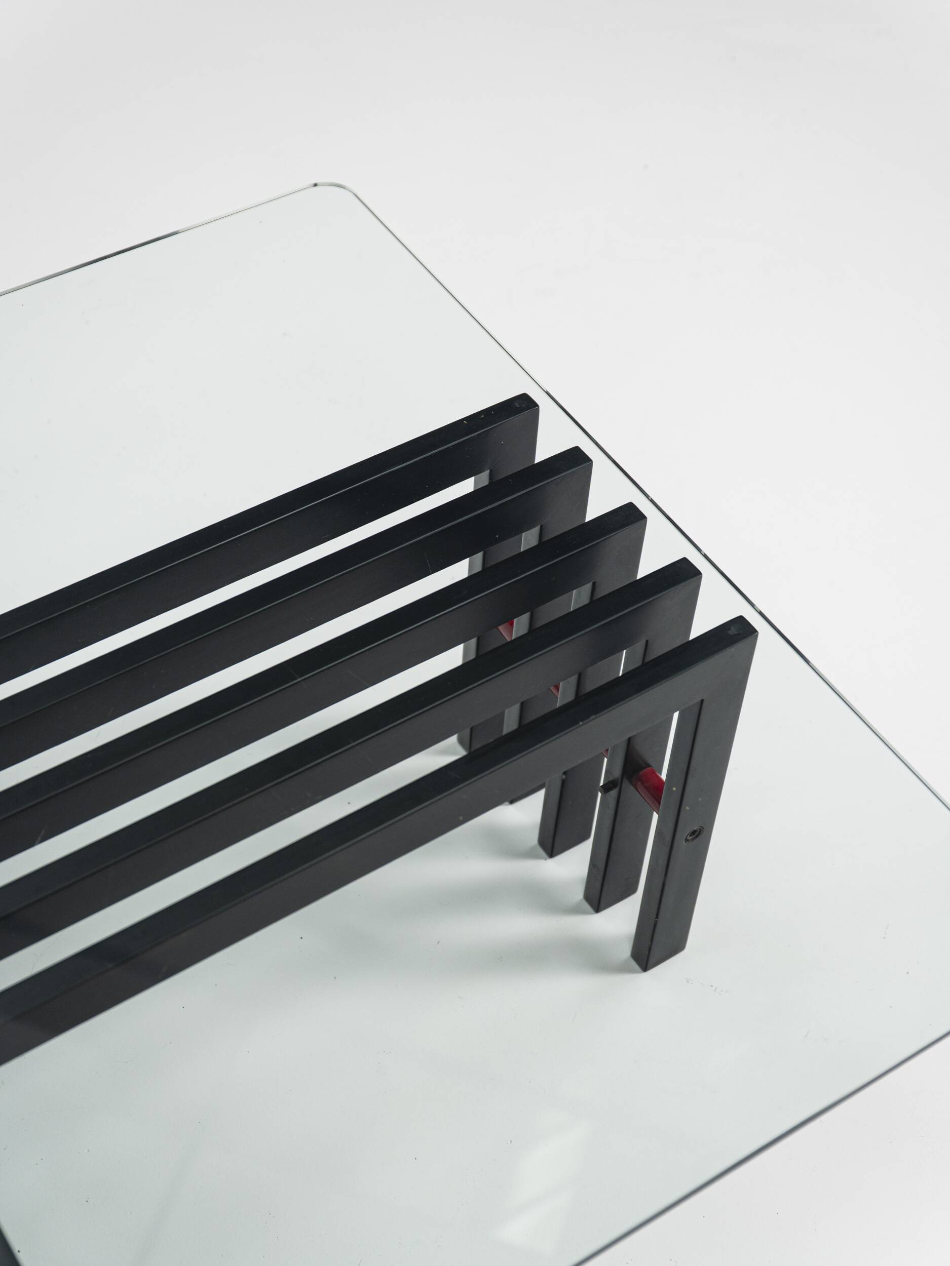 Table basse à cadre en bois, Italie, années 1970