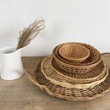 Wall composition vintage baskets