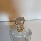 Carafe en verre taillé, bande dorée sur le col