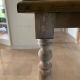 Interiors draper table