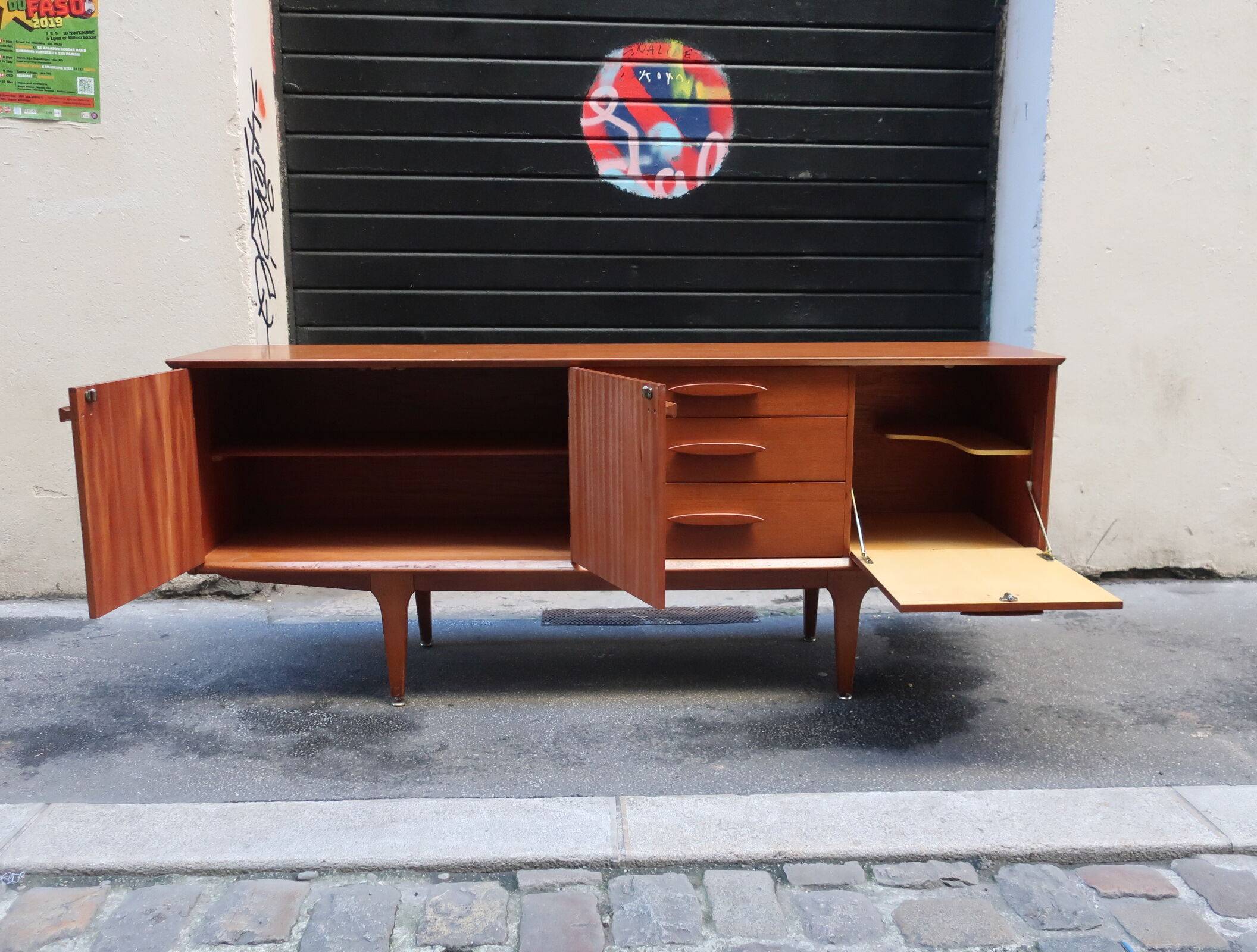 Teak sideboard from the 1960s