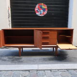Teak sideboard from the 1960s