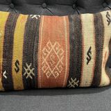 Couverture d’oreiller de tapis faite à la main