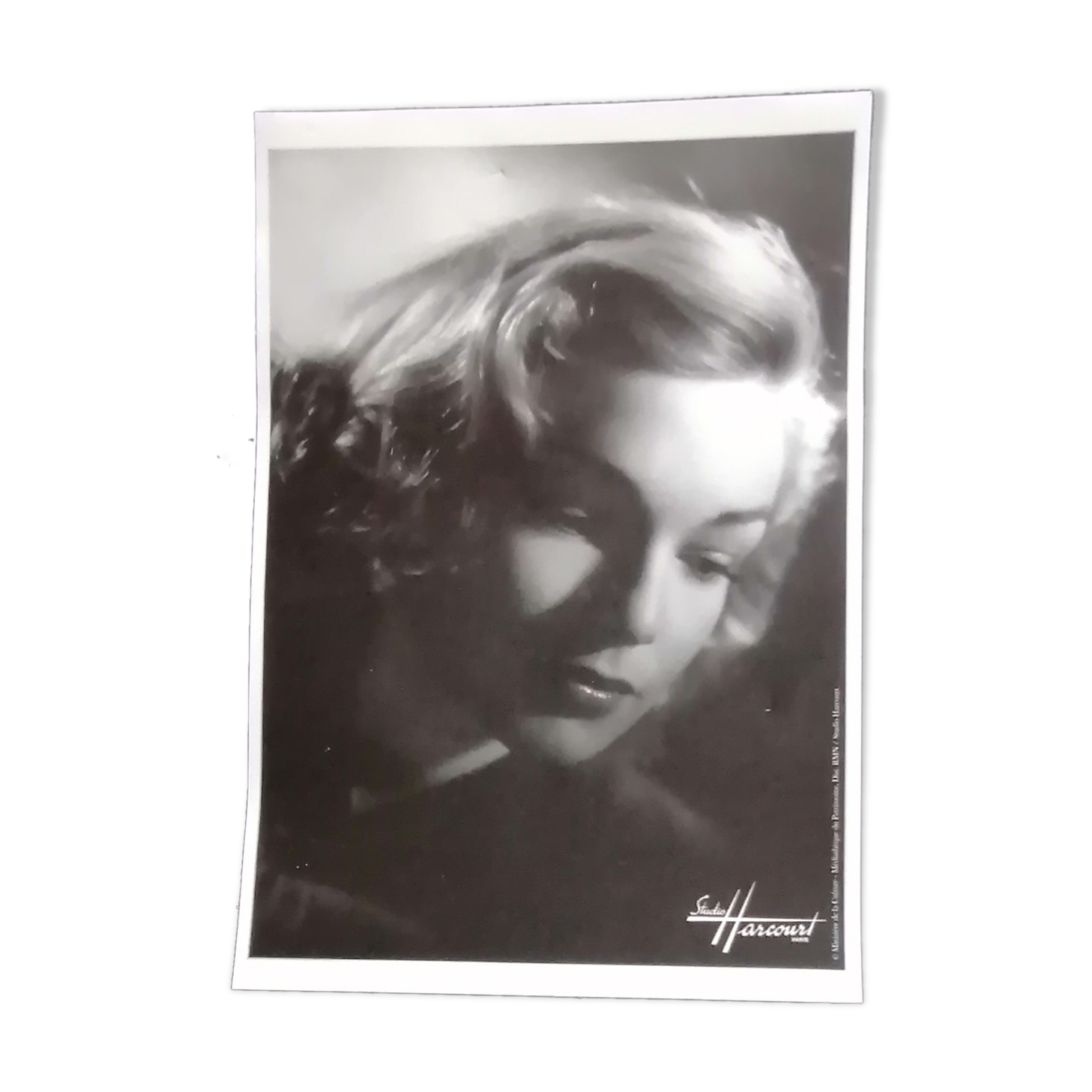 Photography Harcourt Simone Signoret