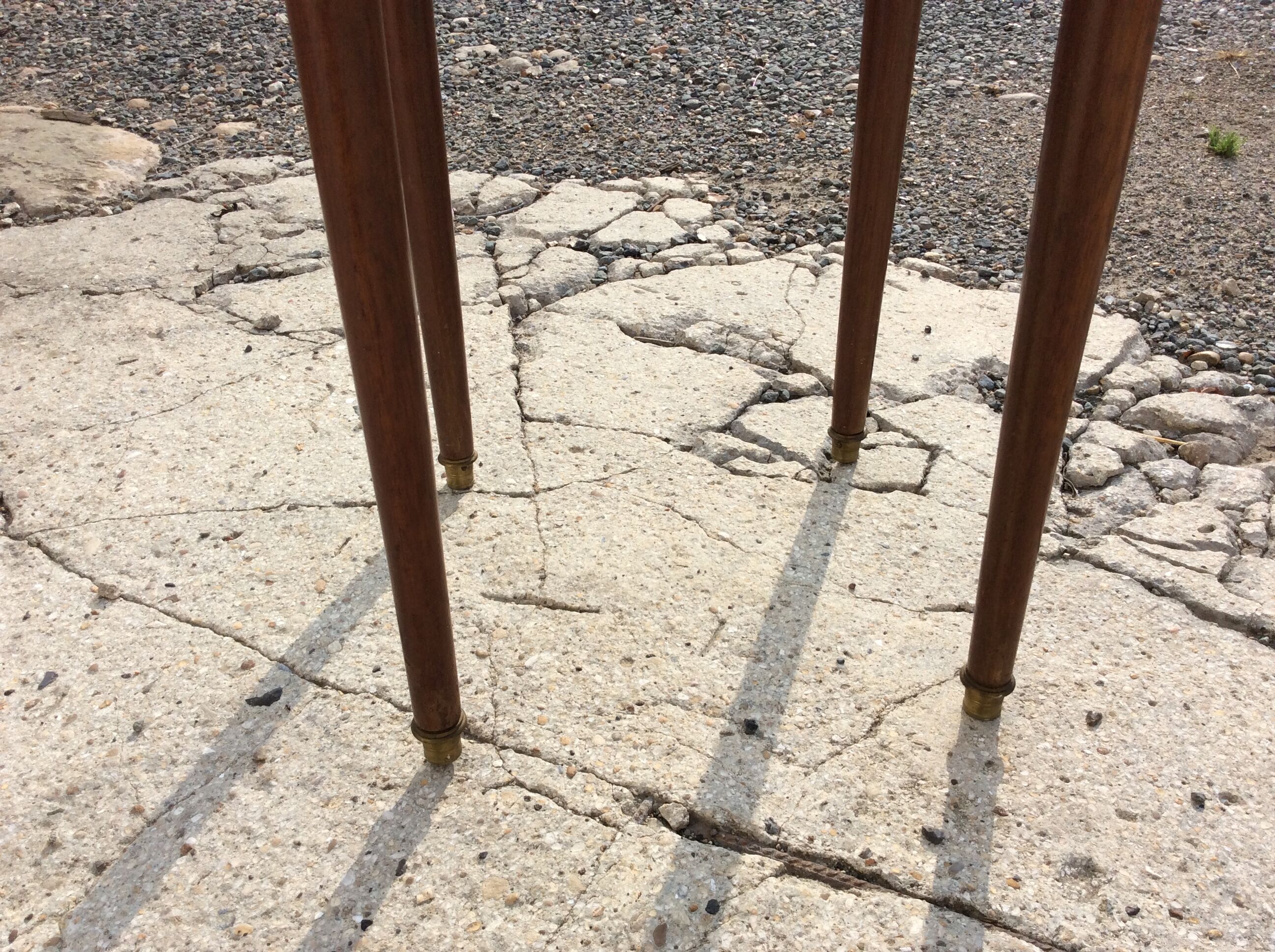 Beside table XVlllème