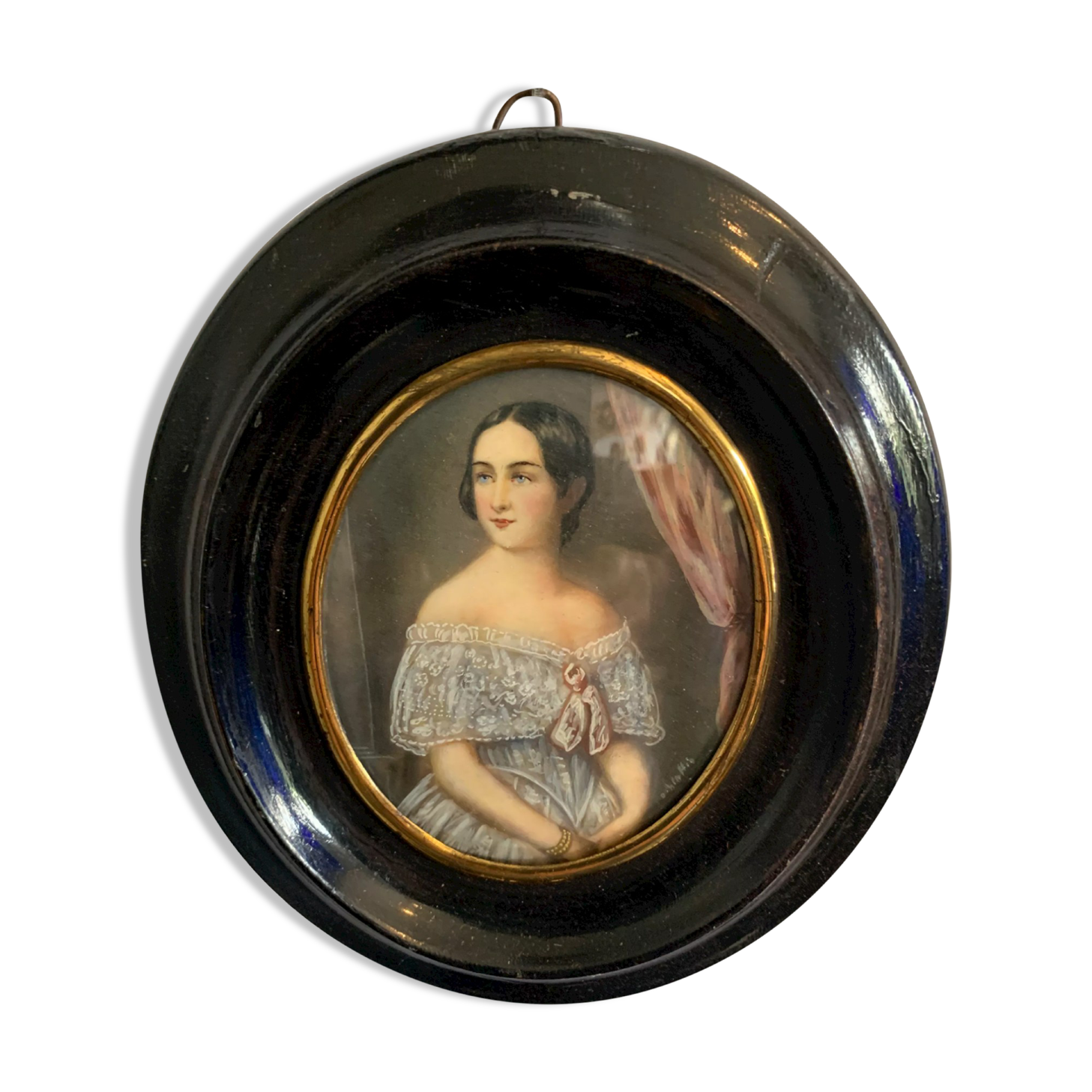 Miniature portrait of a young woman XX century