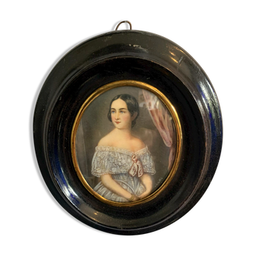 Miniature portrait of a young woman XX century