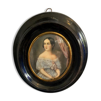 Miniature portrait of a young woman XX century