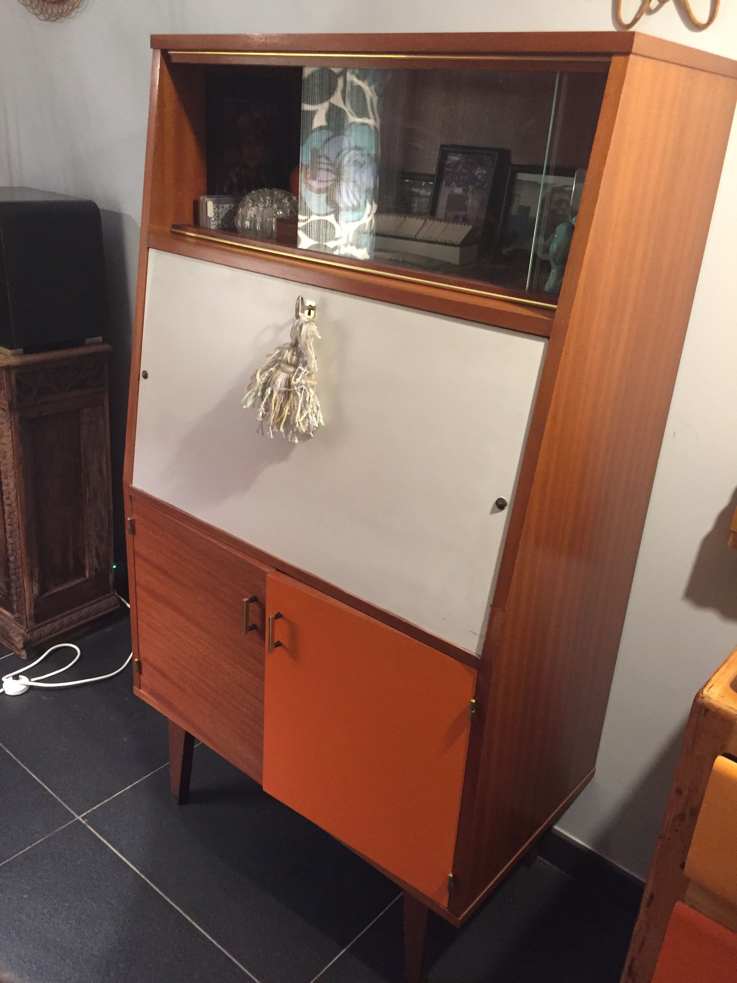 Secretary 60s