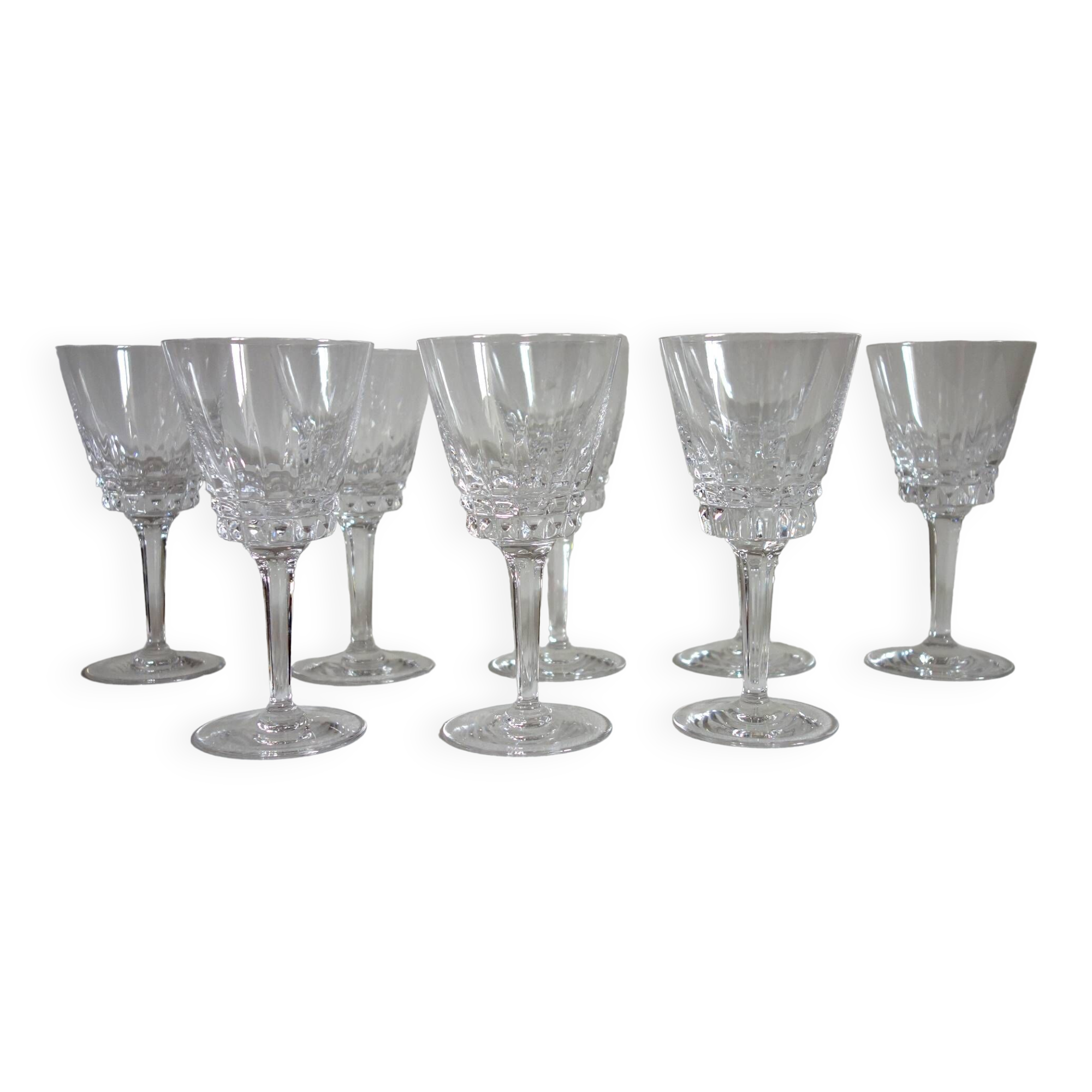8 vintage Vannes crystal wine glasses